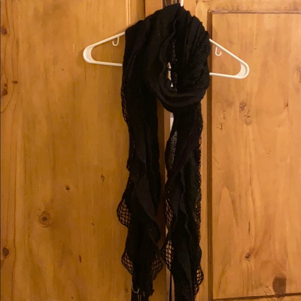 Black knitted Scarf